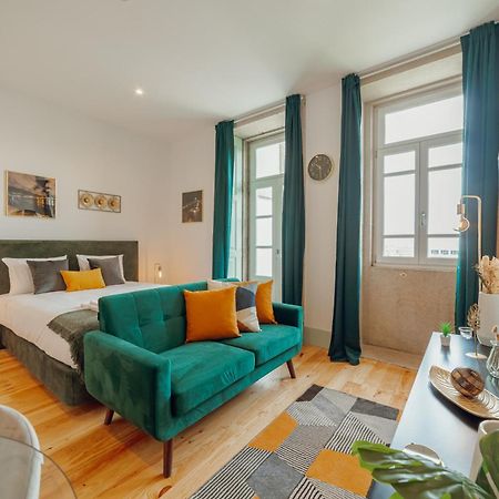 Downtown Suites By Vacationy Porto Buitenkant foto