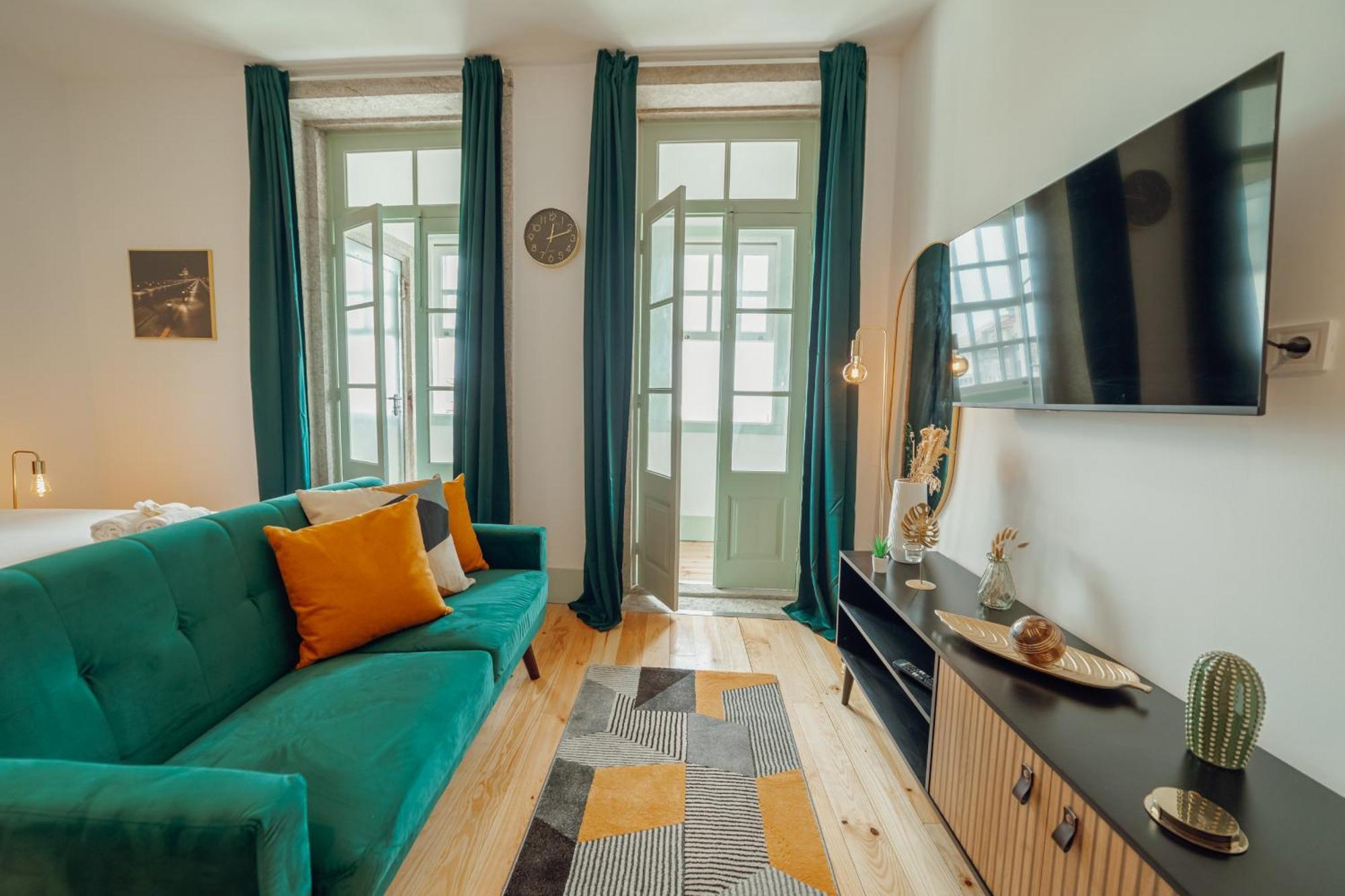 Downtown Suites By Vacationy Porto Buitenkant foto