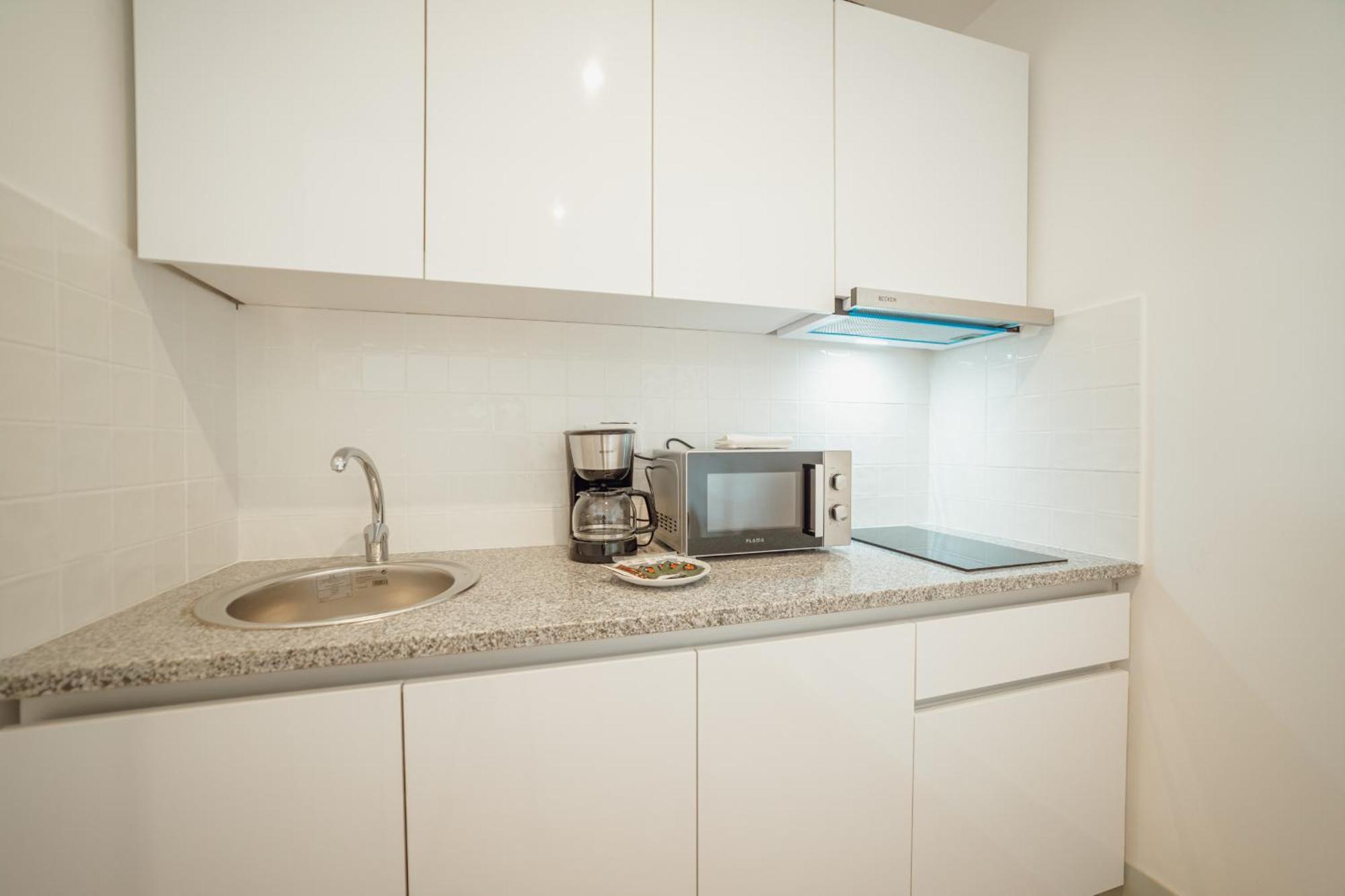 Downtown Suites By Vacationy Porto Buitenkant foto